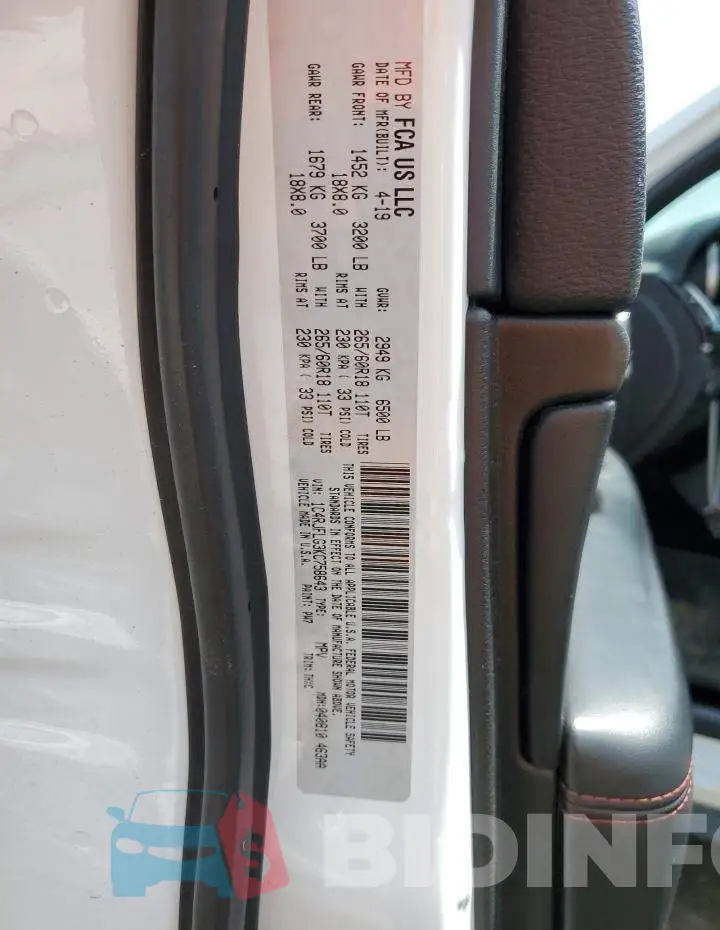 1C4RJFLG3KC758643 Photo# 13
