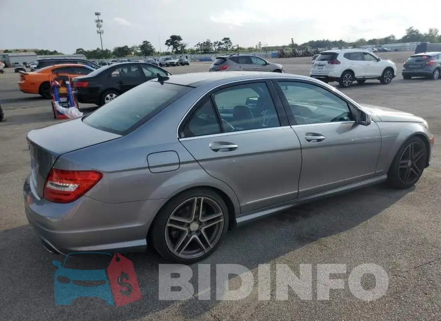 WDDGF8AB4EA890232 Photo# 3