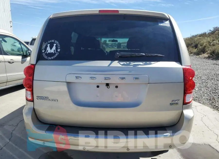 2C4RDGCG7ER304646 Photo# 6