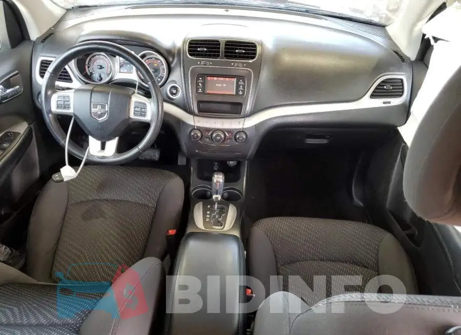 3C4PDCAB6JT448039 Photo# 8