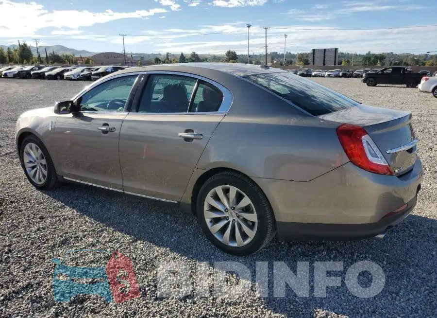 1LNHL9DK7FG607454 Photo# 2