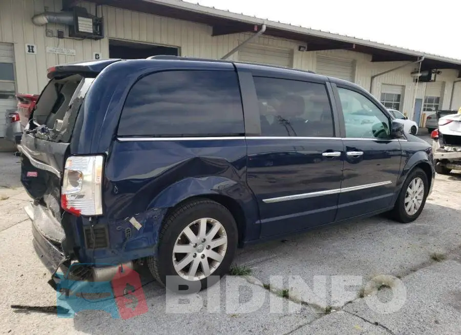 2C4RC1BG3GR133835 Photo# 3