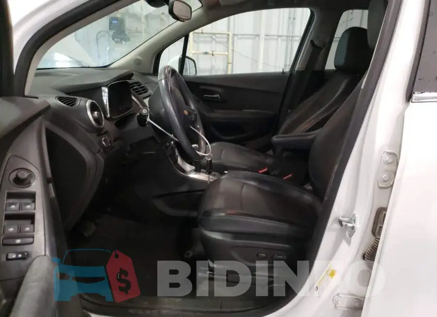 KL7CJLSB9FB232441 Photo# 7