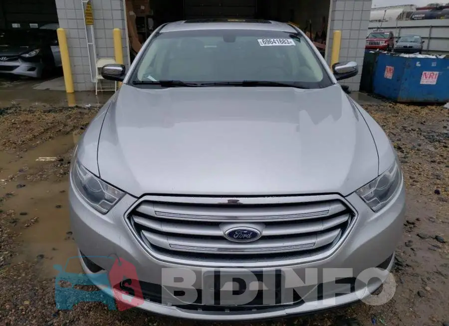 1FAHP2J81FG138862 Photo# 5
