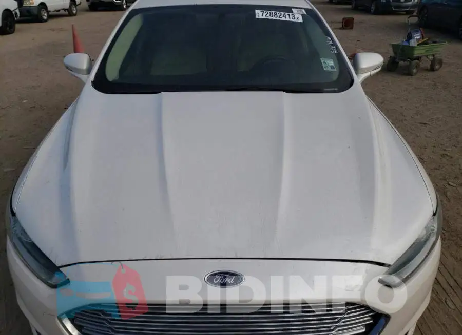 3FA6P0HDXGR279048 Photo# 11