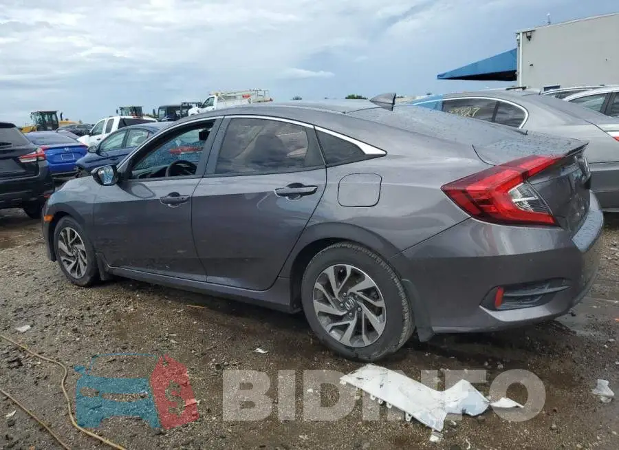 19XFC2F77JE003116 Photo# 2