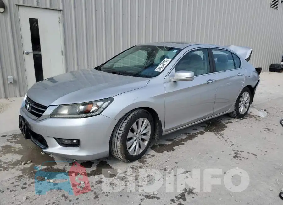 1HGCR2F74EA071773 Photo# 1