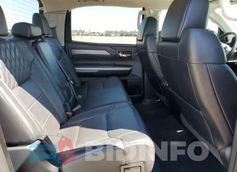 5TFAW5F1XJX744648 Photo# 10