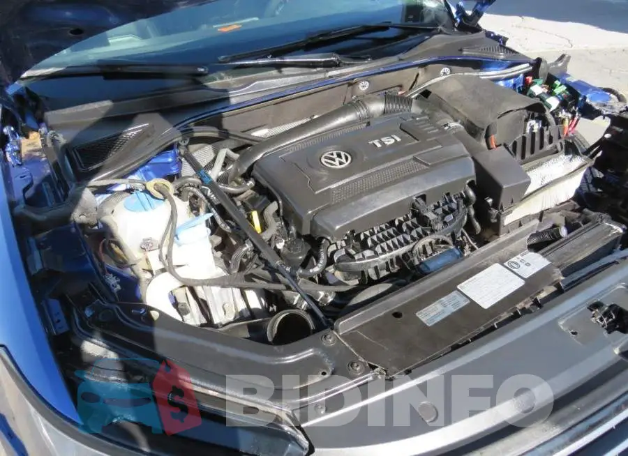 1VWDT7A34HC024643 Photo# 7