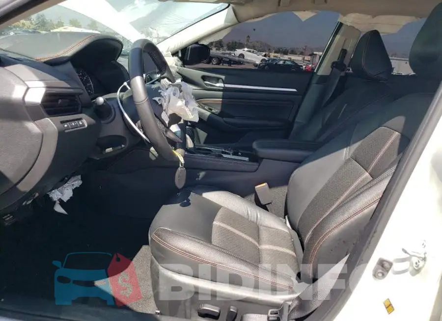 1N4BL4CV7PN325522 Photo# 7