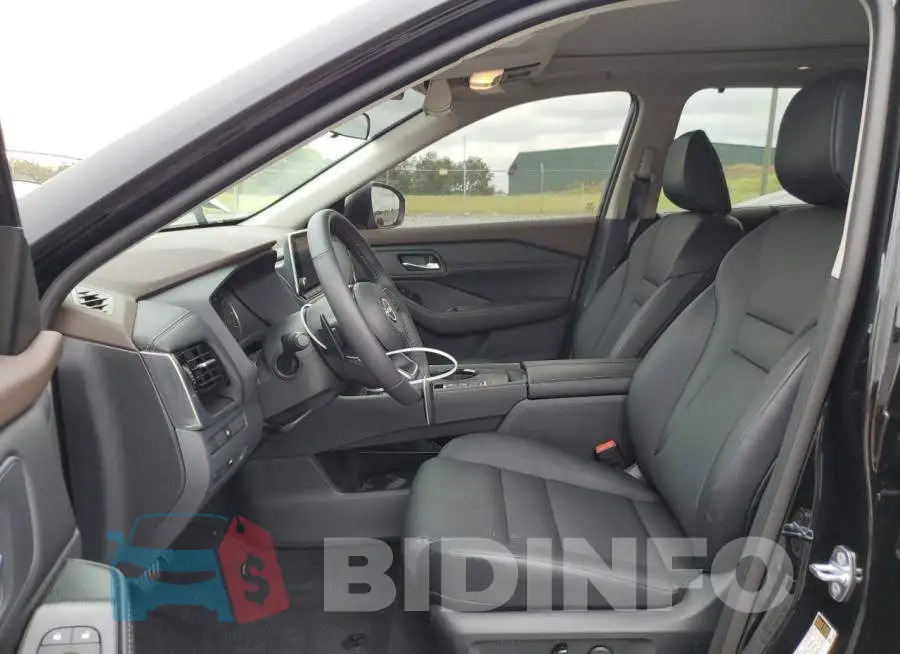 5N1BT3BA2PC678082 Photo# 7