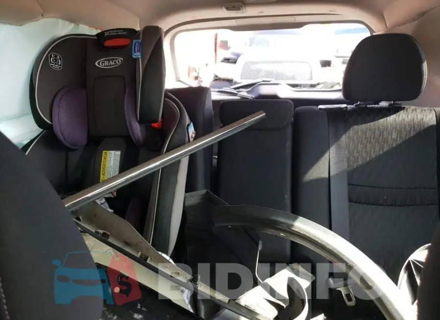 KNMAT2MV4HP615909 Photo# 10