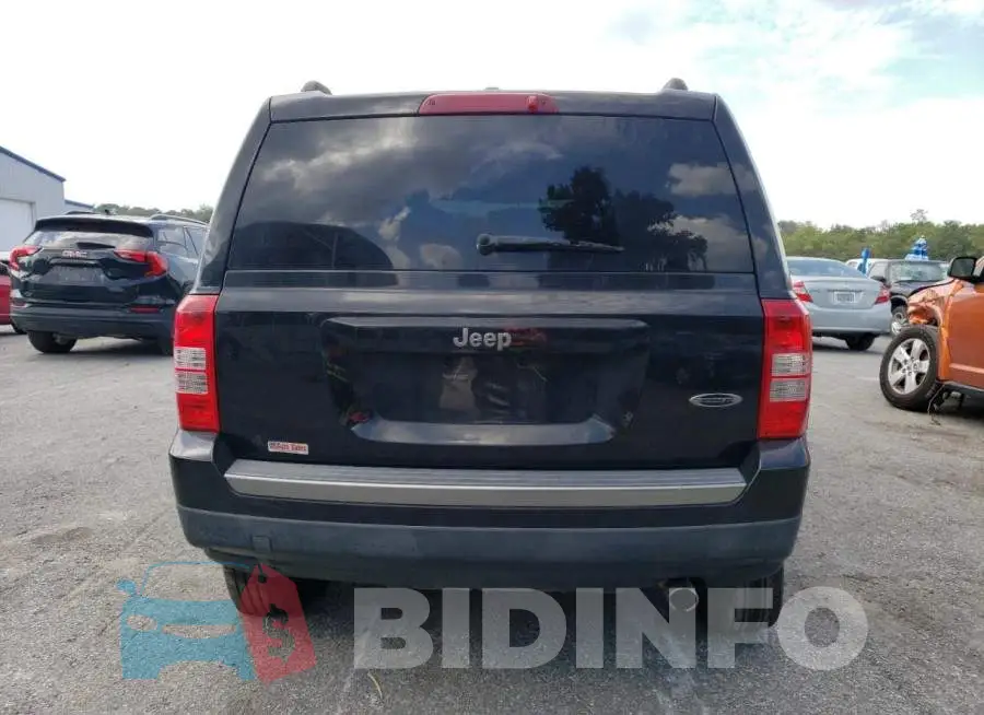 1C4NJPBA0GD797435 Photo# 6
