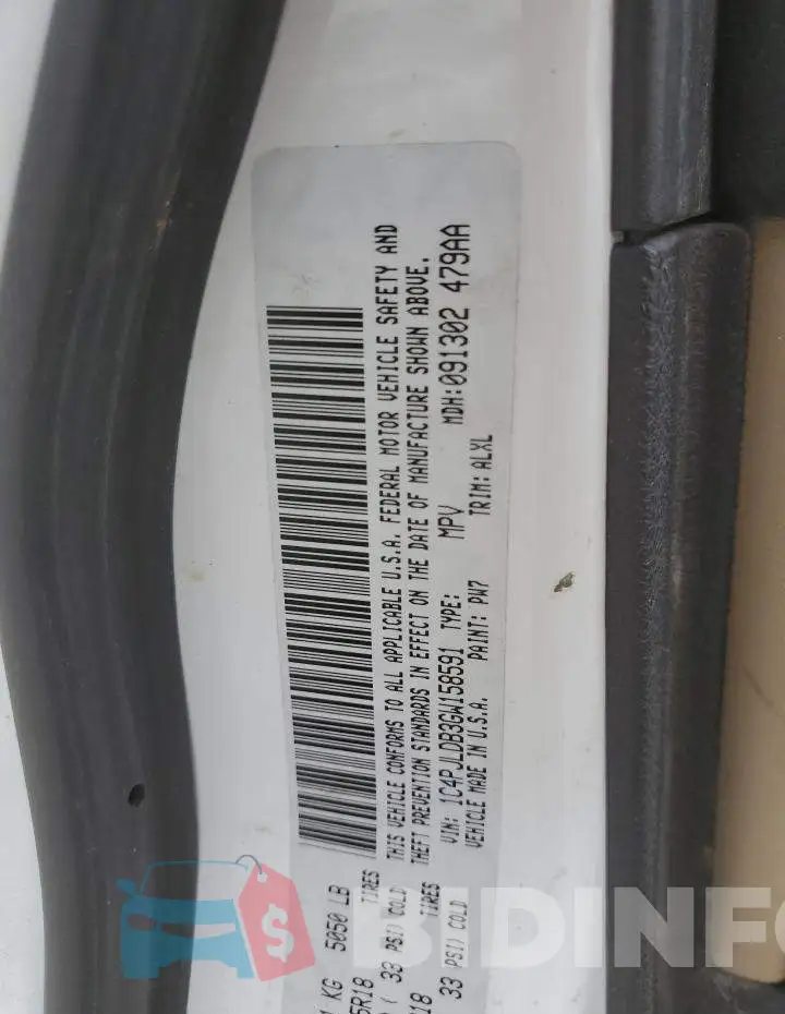 1C4PJLDB3GW158591 Photo# 13