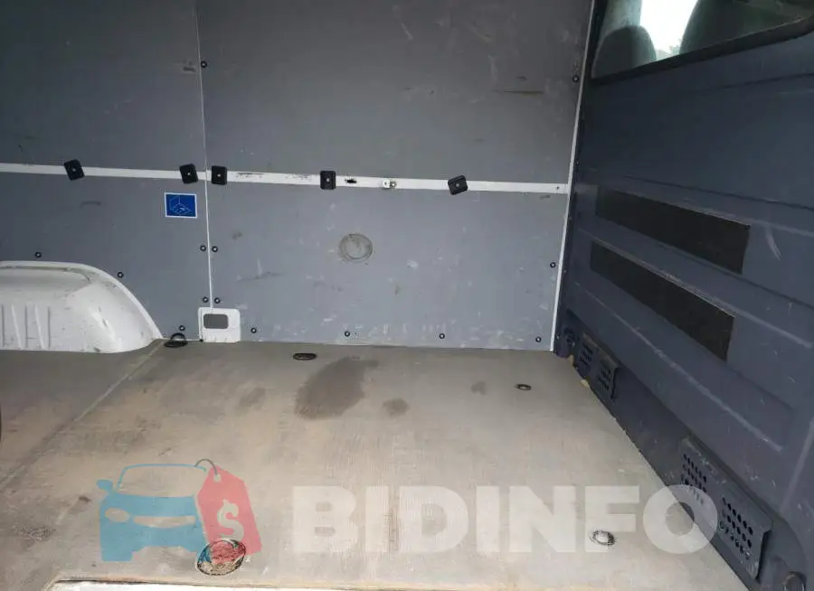 WD3PE7DC3FP110936 Photo# 11