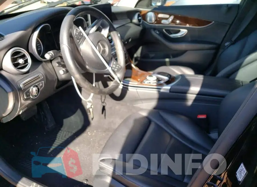 WDDWF4JB0GR146880 Photo# 7