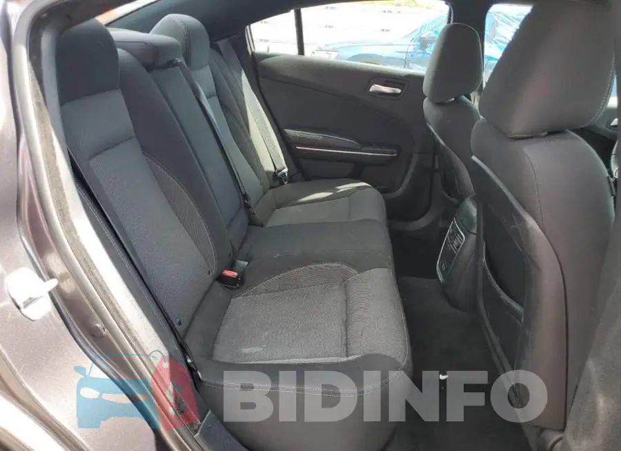 2C3CDXBG7FH811873 Photo# 10