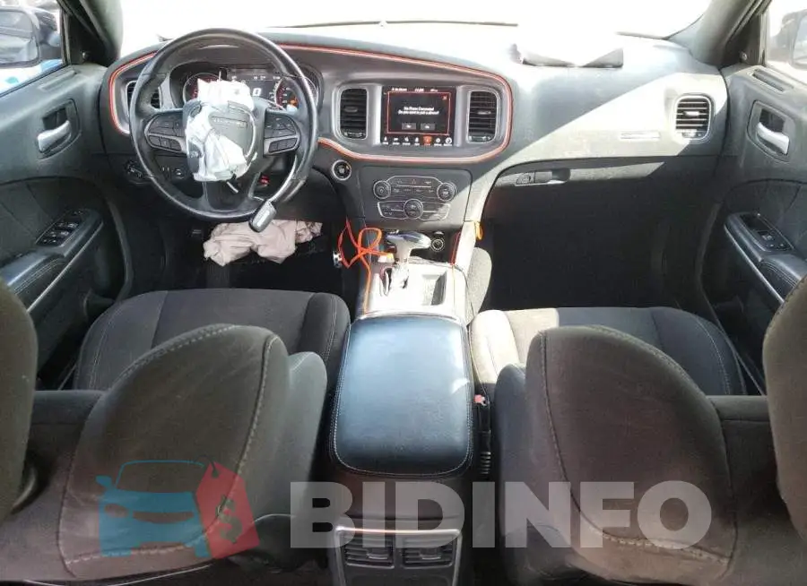 2C3CDXGJ4KH756913 Photo# 8