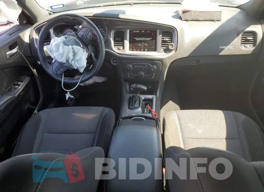 2C3CDXJG4NH154093 Photo# 8