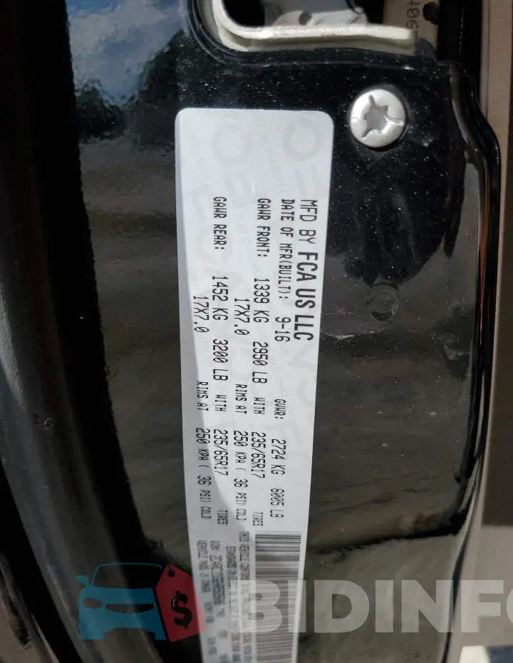 2C4RC1DG6HR565608 Photo# 13