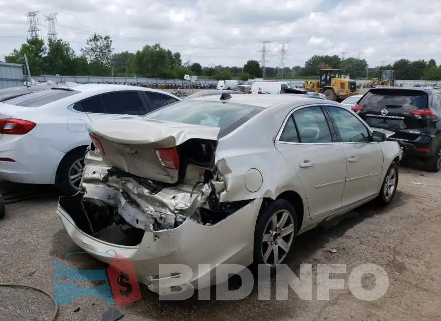 1G11B5SL5EF107786 Photo# 4