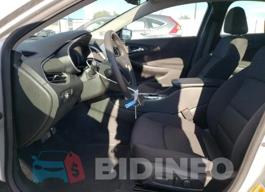 1G1ZD5ST2NF158837 Photo# 7