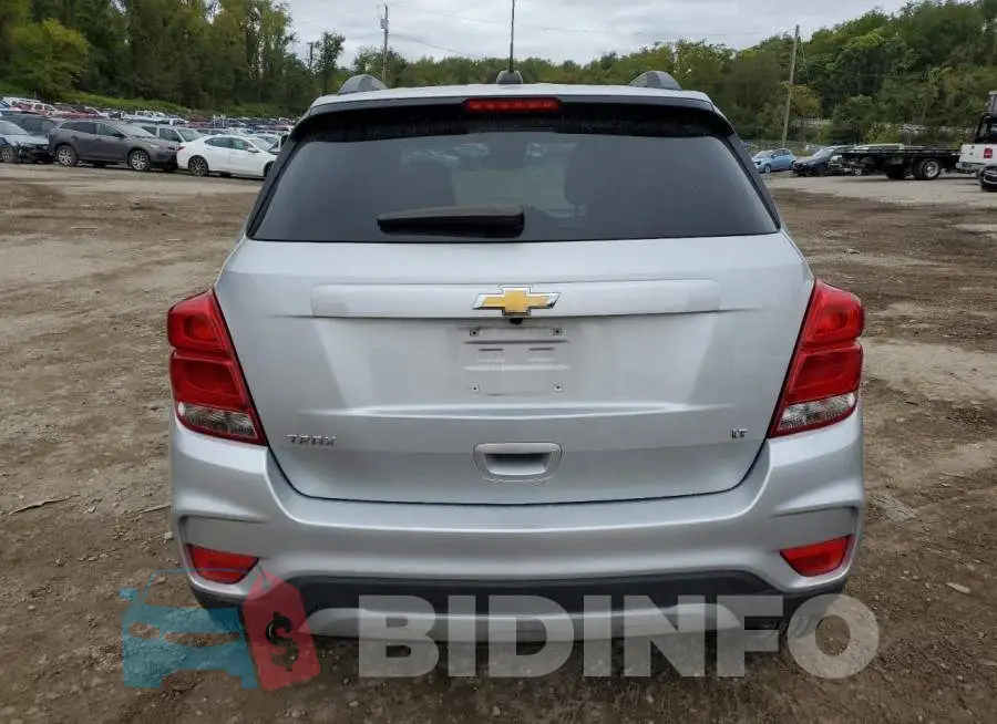 3GNCJLSBXLL125774 Photo# 6