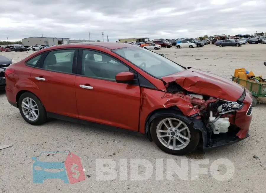 1FADP3F20JL240744 Photo# 4