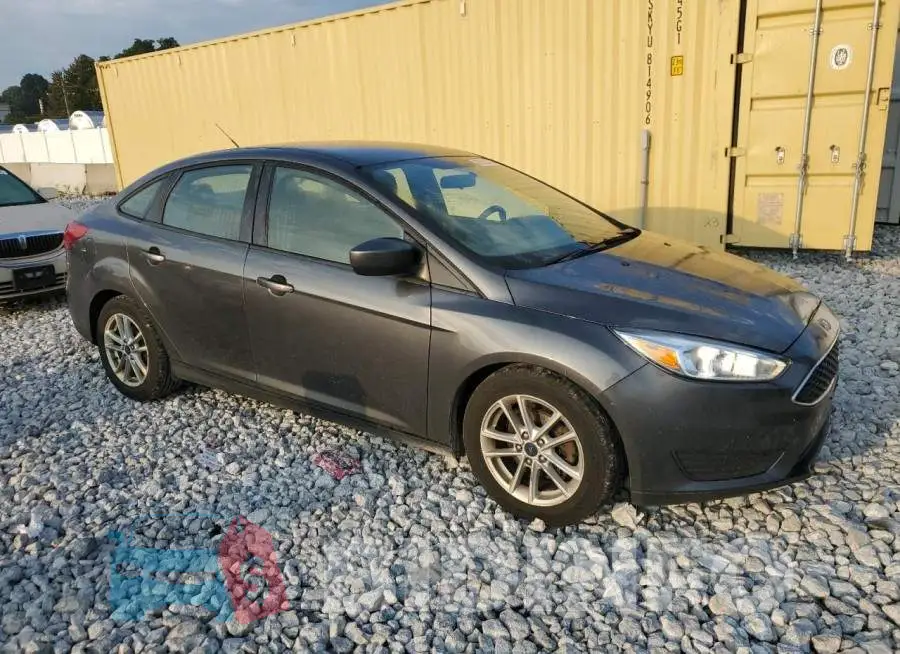 1FADP3F27JL245987 Photo# 4