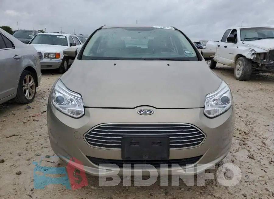 1FADP3R45FL222017 Photo# 5