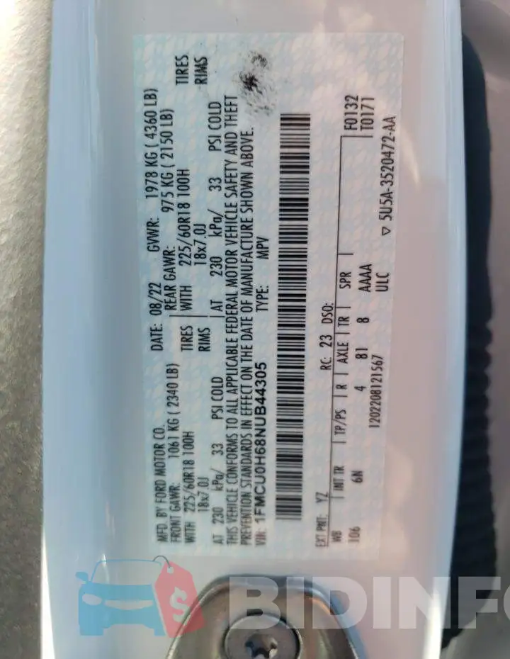 1FMCU0H68NUB44305 Photo# 13