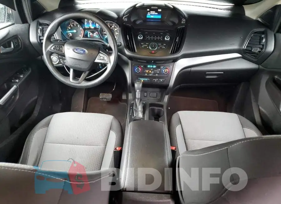 1FMCU9GD6HUD73042 Photo# 8