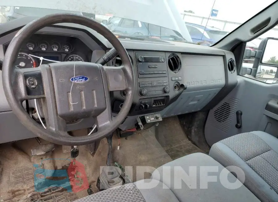 1FTBF2B66GEA30900 Photo# 8