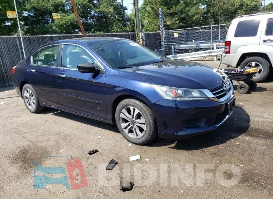 1HGCR2F3XEA192384 Photo# 4