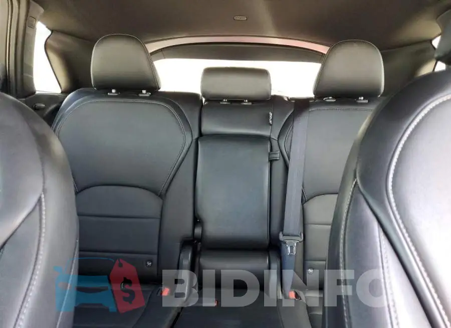 3PCAJ5M15LF107424 Photo# 10