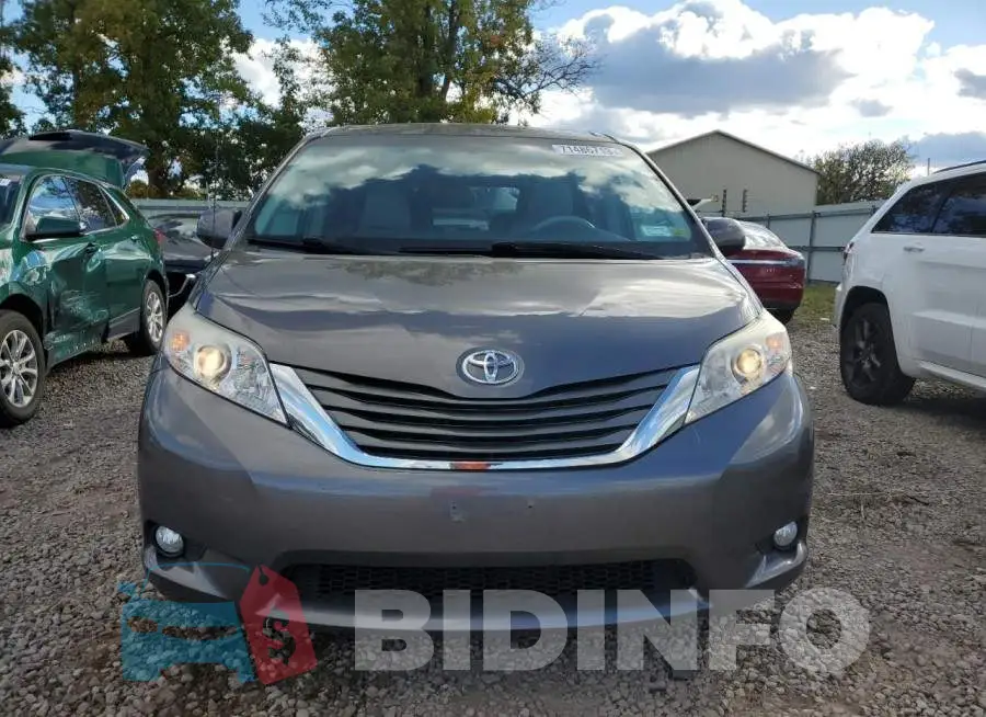 5TDYK3DC0ES452019 Photo# 5
