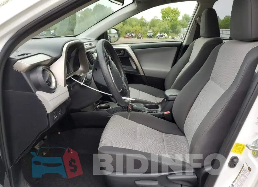 JTMBFREV6FD118801 Photo# 7