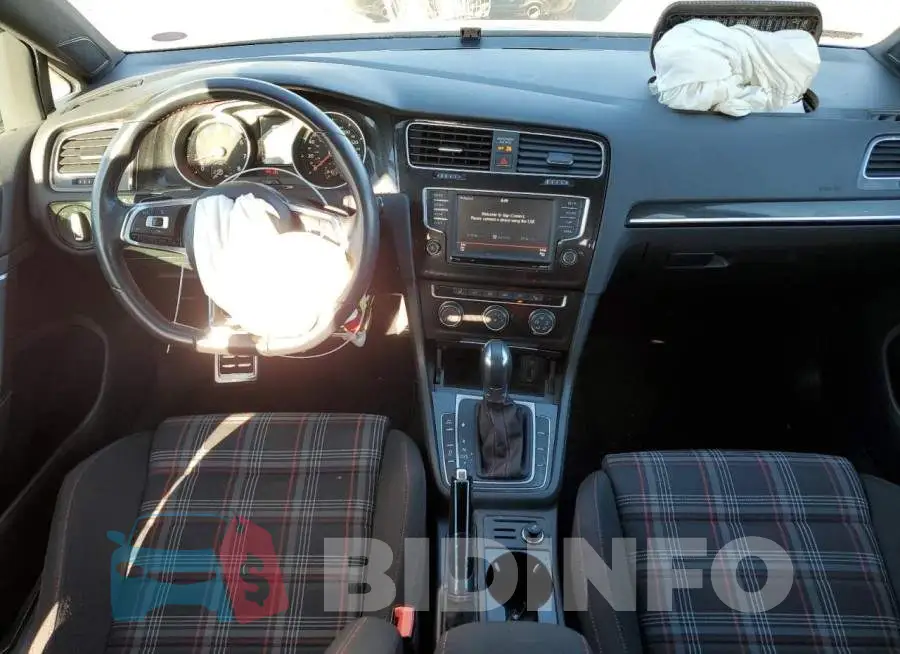 3VW4T7AU5HM001329 Photo# 8