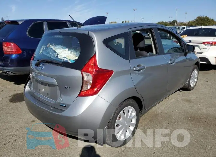 3N1CE2CP6FL438023 Photo# 3