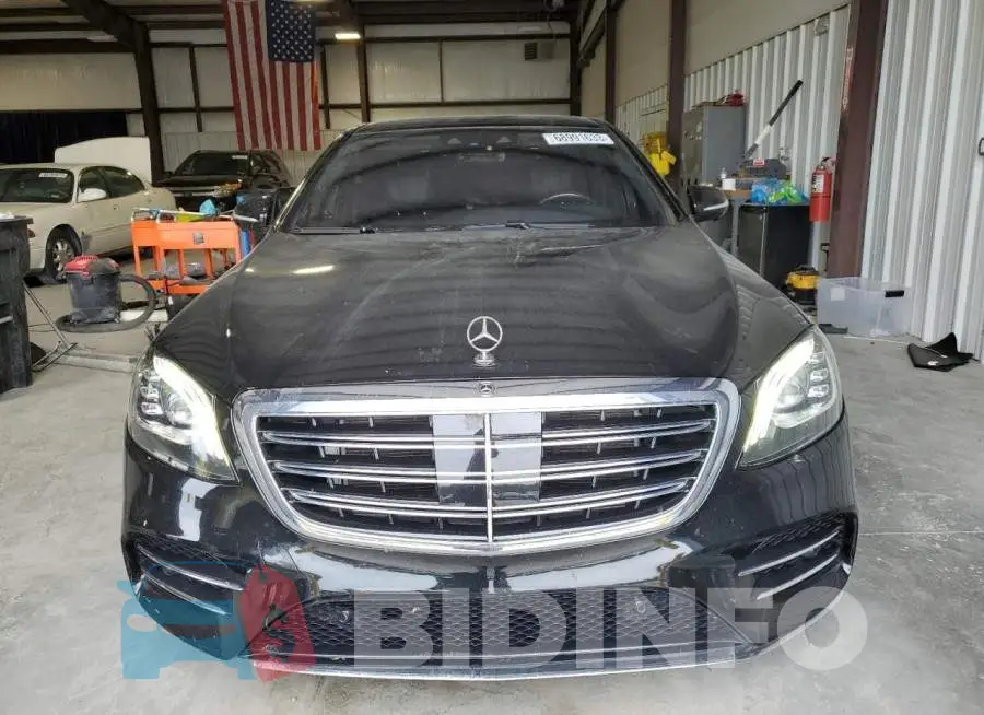 W1KUG8DB9LA554164 Photo# 5