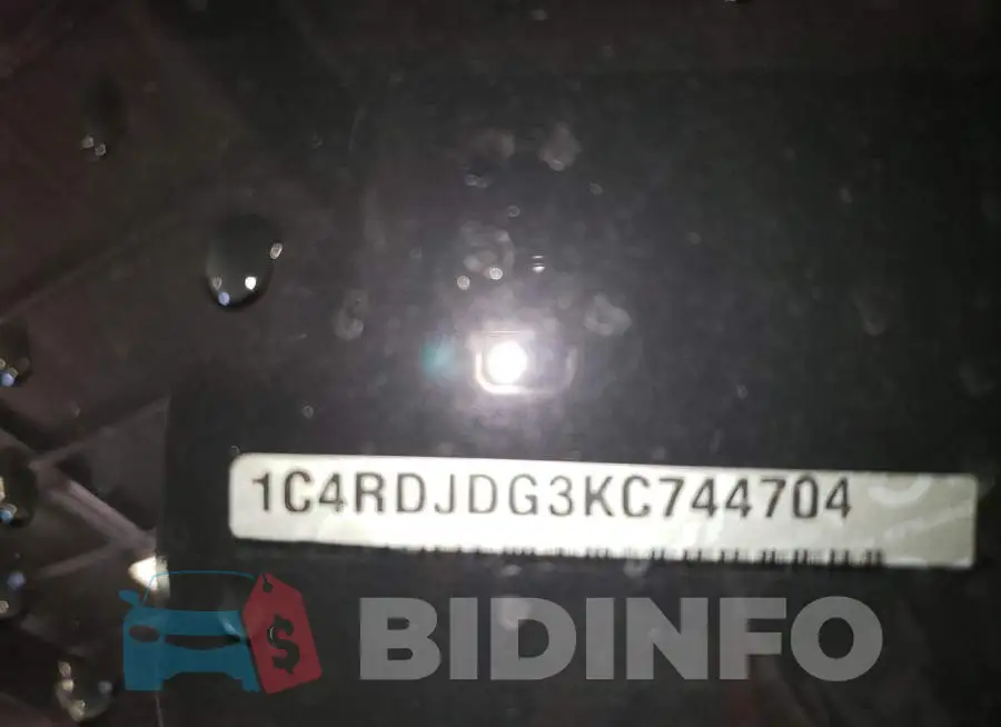 1C4RDJDG3KC744704 Photo# 13