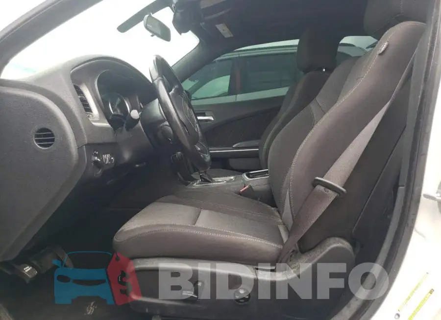 2C3CDXBG6KH717476 Photo# 7