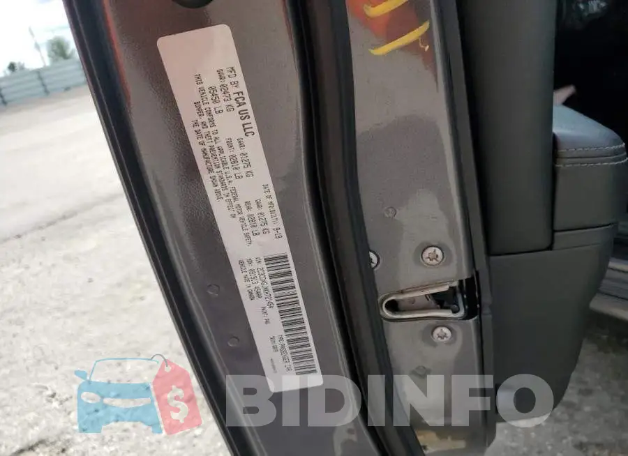 2C3CDXGJXKH721454 Photo# 13