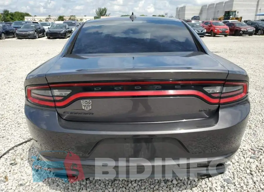 2C3CDXHG8FH856473 Photo# 6