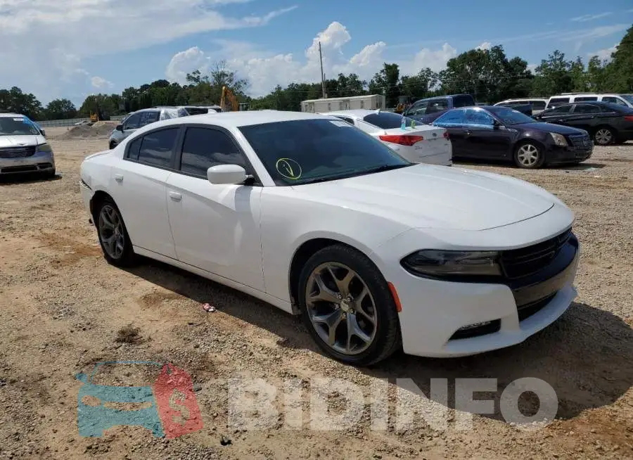 2C3CDXHG8FH897556 Photo# 4