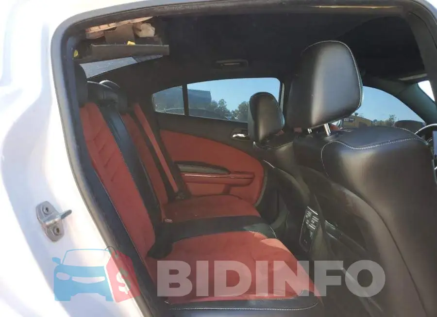 2C3CDXL96FH501049 Photo# 10