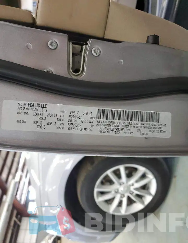 3C4PDCBG7HT530561 Photo# 13