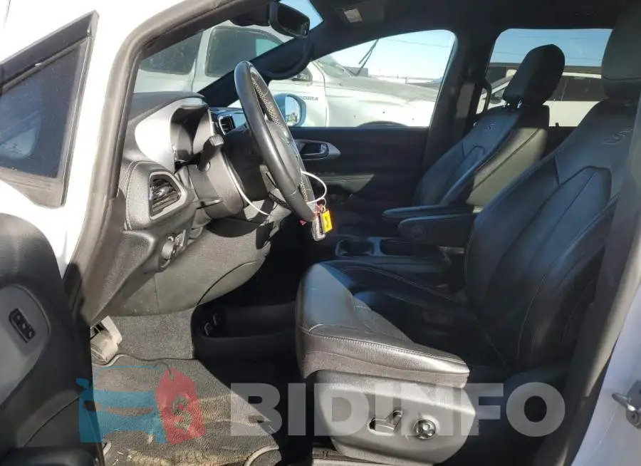 2C4RC1BG6MR607899 Photo# 7