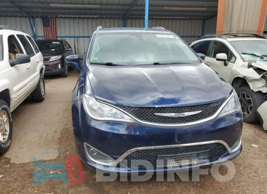 2C4RC1EG1HR832829 Photo# 5