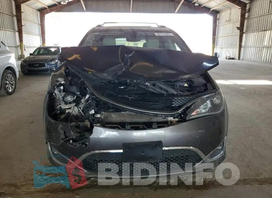 2C4RC1GG2LR190112 Photo# 5